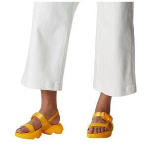SOREL Kinetic Impact Slingback Heel Sandals Women 7 Yellow Everyday Comfort Boho